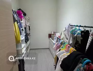 2-комнатная квартира, этаж 12 из 20, 72 м², миниатюра 8