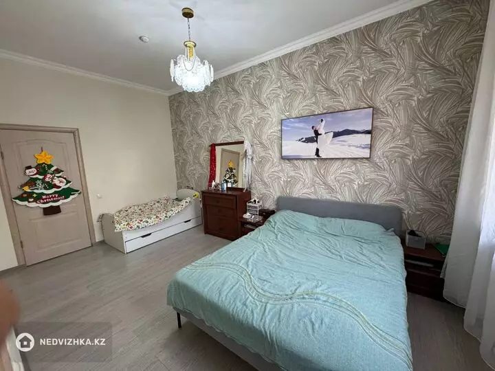 2-комнатная квартира, этаж 12 из 20, 72 м², фотография 5