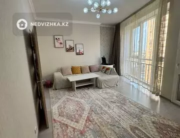 2-комнатная квартира, этаж 12 из 20, 72 м², миниатюра 3