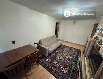 3-комнатная квартира, этаж 2 из 4, 55 м², миниатюра 4