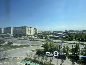1-комнатная квартира, этаж 4 из 6, 43 м², миниатюра 6