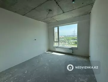 1-комнатная квартира, этаж 4 из 6, 43 м², миниатюра 12