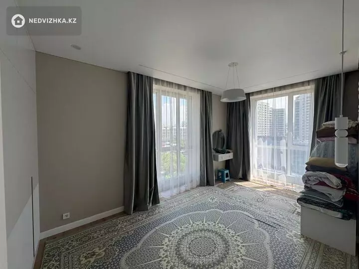 3-комнатная квартира, этаж 9 из 16, 100 м², фотография 5