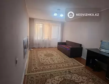 2-комнатная квартира, этаж 4 из 5, 50 м²