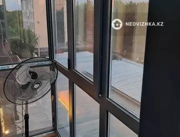 2-комнатная квартира, этаж 4 из 5, 50 м²