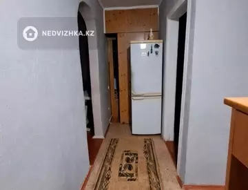 2-комнатная квартира, этаж 4 из 5, 50 м², миниатюра 6
