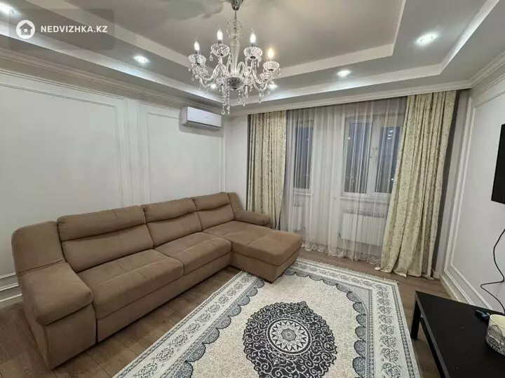 3-комнатная квартира, этаж 17 из 18, 100 м², фотография 3