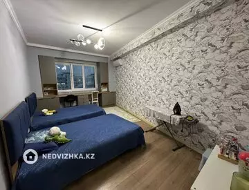 3-бөлмелі пәтер, қабат 17 барлық қабат саны 18, 100 м², 9-нобай