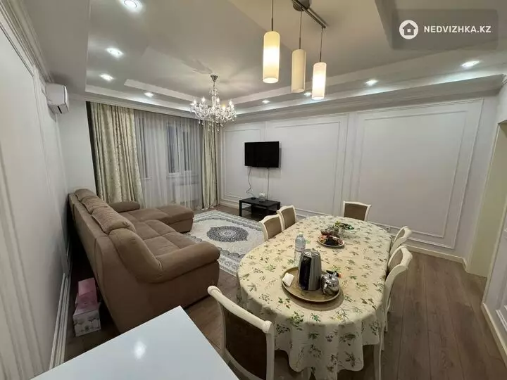 3-комнатная квартира, этаж 17 из 18, 100 м², фотография 5