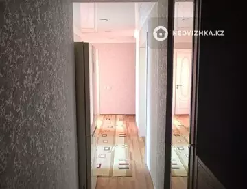 3-комнатная квартира, этаж 8 из 9, 70 м²