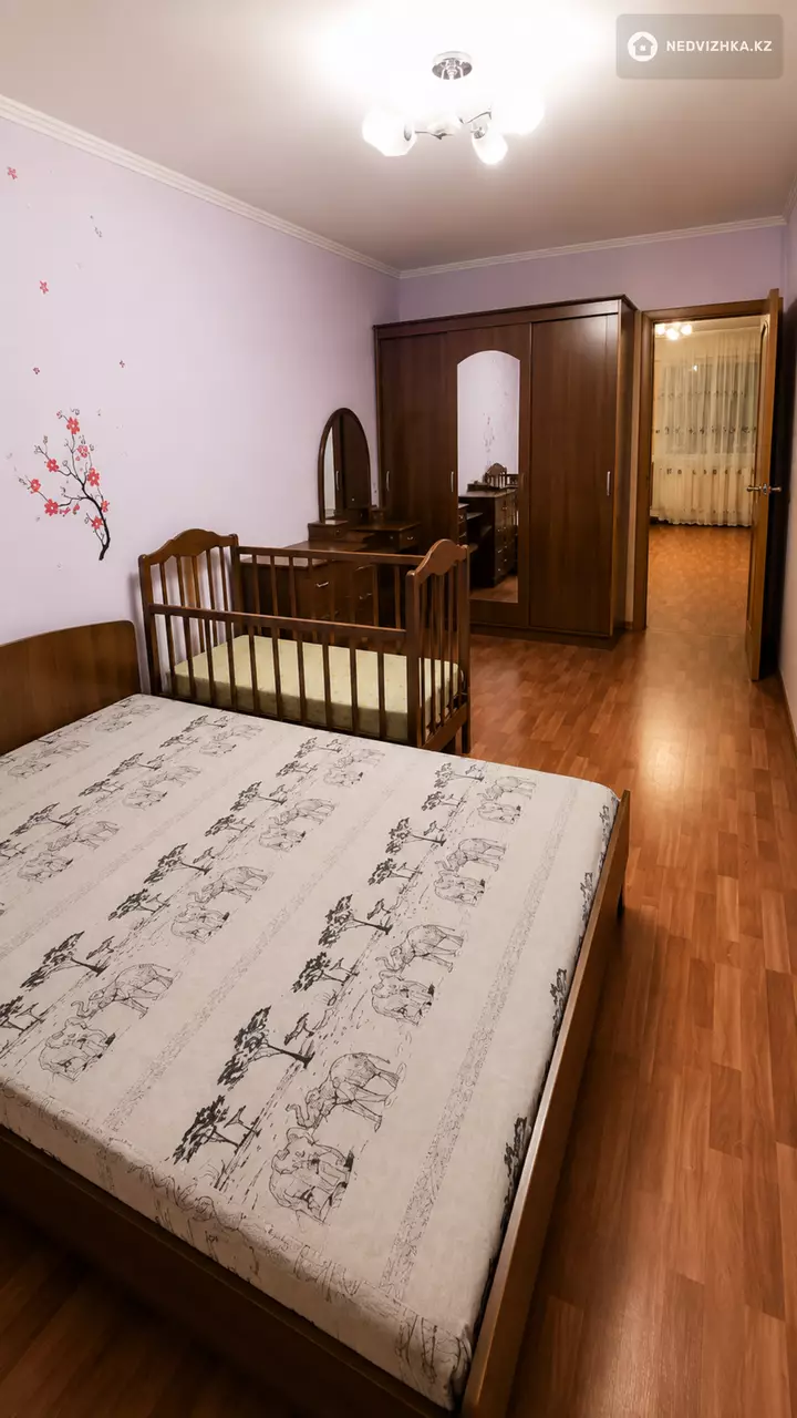 2-комнатная квартира, этаж 4 из 5, 45 м², фотография 3
