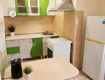 2-комнатная квартира, этаж 4 из 5, 45 м², миниатюра 7