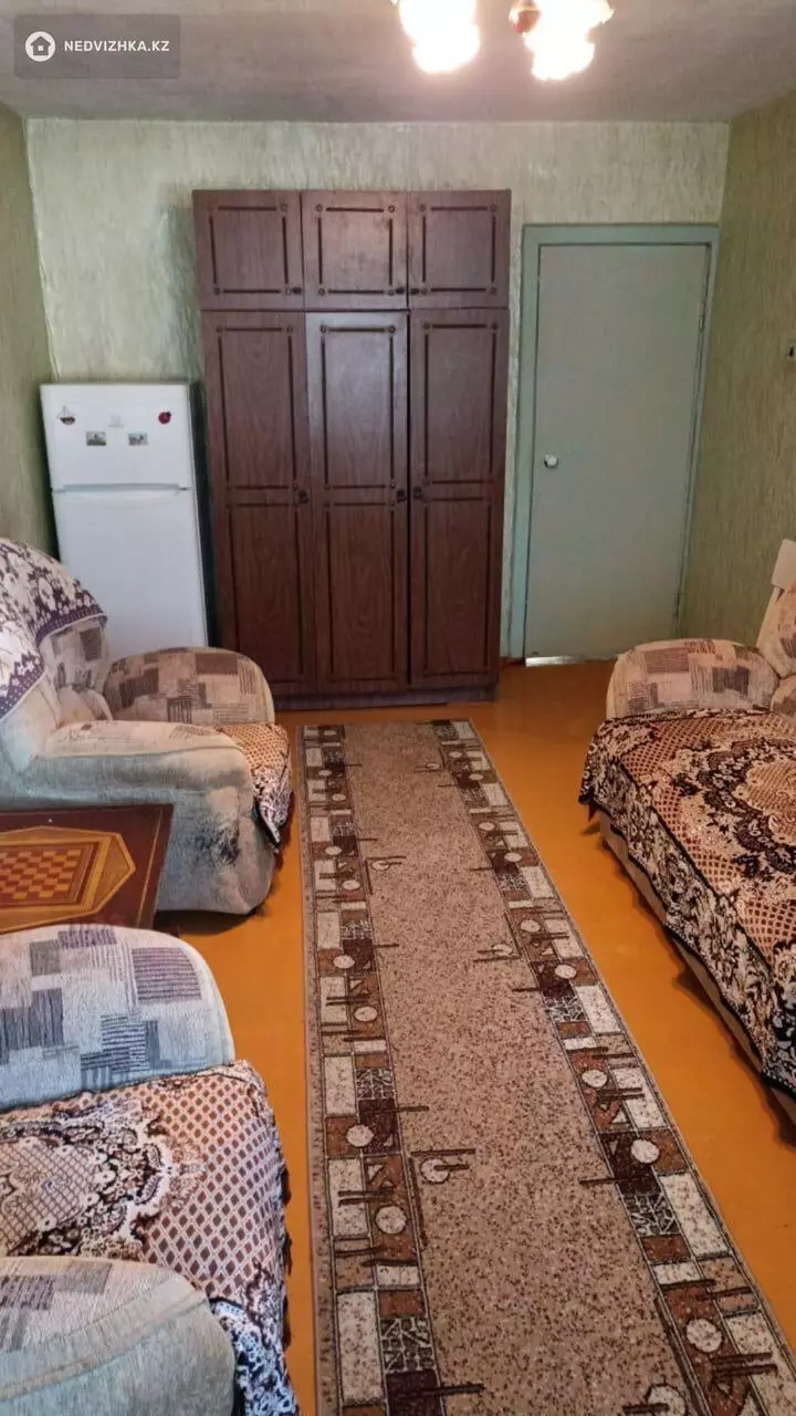 2-комнатная квартира, этаж 4 из 5, 48 м², фотография 5