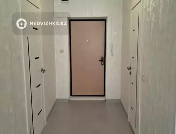 2-комнатная квартира, этаж 2 из 10, 51 м², миниатюра 5