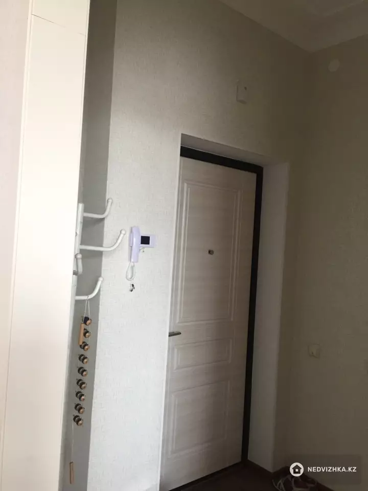 2-комнатная квартира, этаж 12 из 16, 60 м², фотография 5