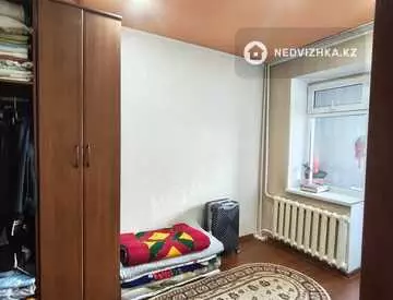 4-комнатная квартира, этаж 3 из 5, 82 м², миниатюра 8