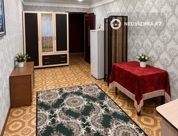 3-комнатная квартира, этаж 5 из 5, 60 м², миниатюра 4