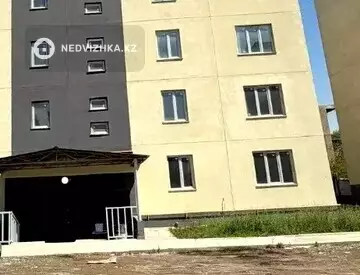 1-комнатная квартира, этаж 1 из 5, 40 м², миниатюра 7