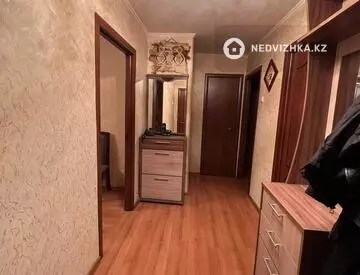 3-комнатная квартира, этаж 2 из 5, 66 м², миниатюра 6