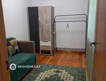 2-комнатная квартира, этаж 2 из 4, 53 м², На длительный срок