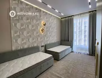 3-комнатная квартира, этаж 6 из 9, 95 м², миниатюра 11