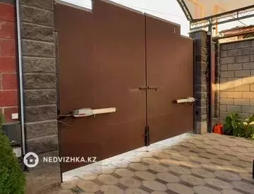 6-комнатный дом, 6 соток, 285 м², миниатюра 8