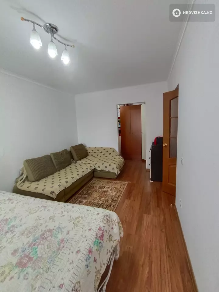 4-комнатная квартира, этаж 4 из 9, 87 м², фотография 5