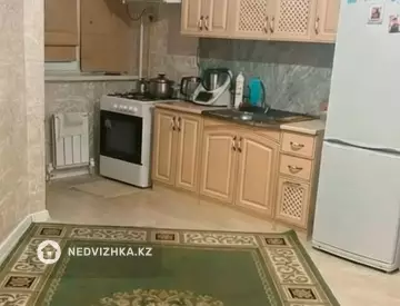 1-комнатная квартира, этаж 8 из 9, 43 м², миниатюра 3
