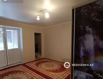 3-комнатная квартира, этаж 3 из 9, 83 м², миниатюра 1