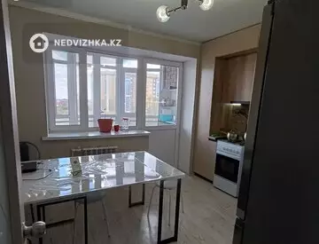 3-комнатная квартира, этаж 3 из 9, 83 м², миниатюра 3