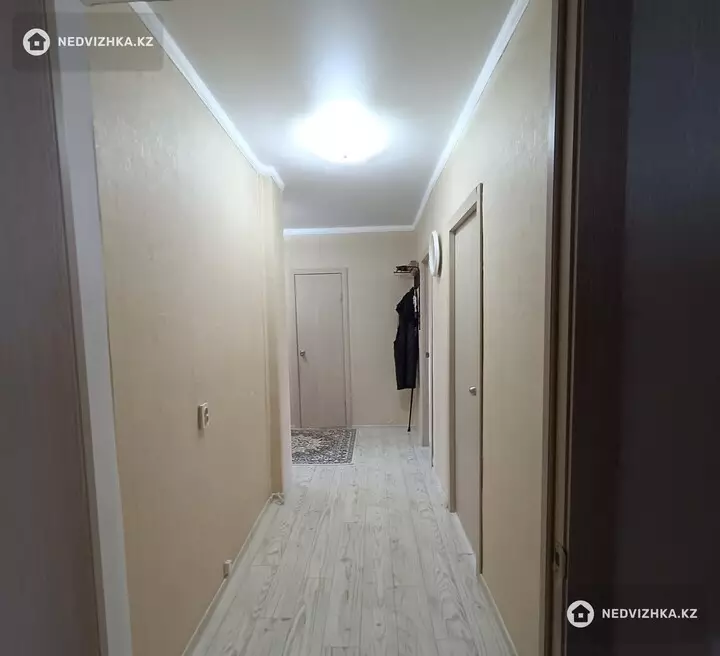 3-комнатная квартира, этаж 3 из 9, 83 м², фотография 4