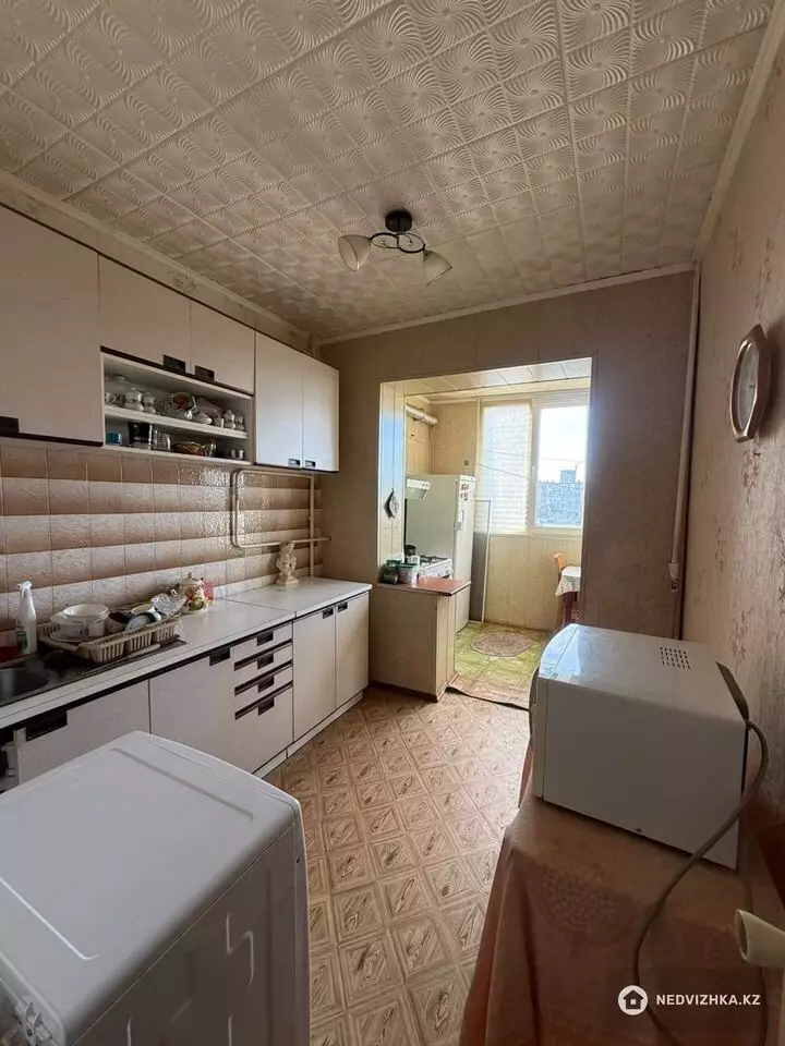 2-комнатная квартира, этаж 3 из 5, 56 м², фотография 2