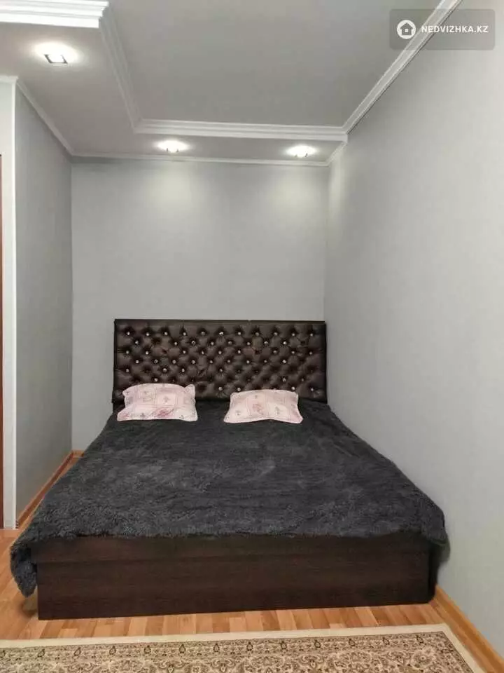 1-комнатная квартира, этаж 2 из 5, 32 м², фотография 2