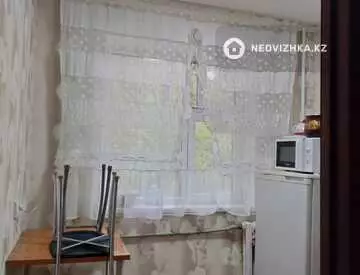 1-комнатная квартира, этаж 2 из 5, 32 м², миниатюра 4