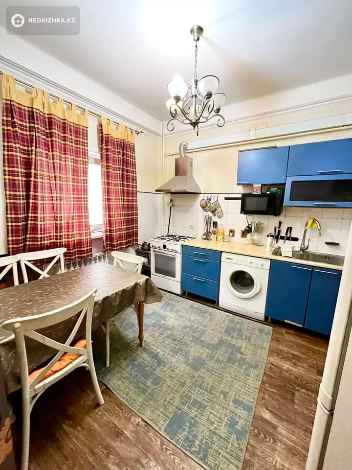 2-комнатная квартира, этаж 2 из 5, 90 м², фотография 5