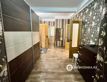 2-комнатная квартира, этаж 2 из 5, 90 м², миниатюра 9