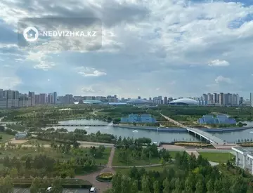 2-комнатная квартира, этаж 12 из 16, 60 м², На длительный срок, миниатюра 1