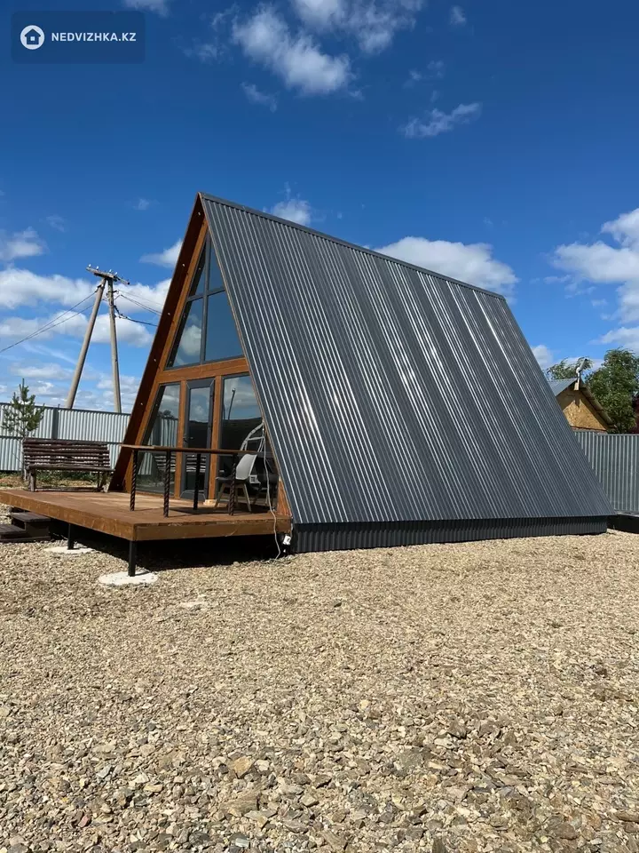 2-комнатная дача, 6 соток, 63 м², фотография 2