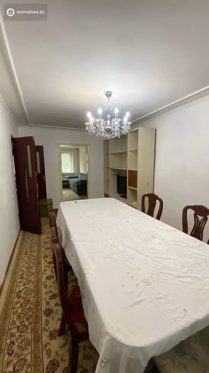 3-комнатная квартира, этаж 3 из 5, 63 м²