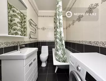2-комнатная квартира, этаж 10 из 13, 56 м², миниатюра 11