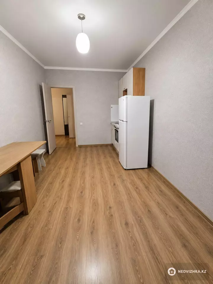 1-комнатная квартира, этаж 4 из 9, 48 м², фотография 3