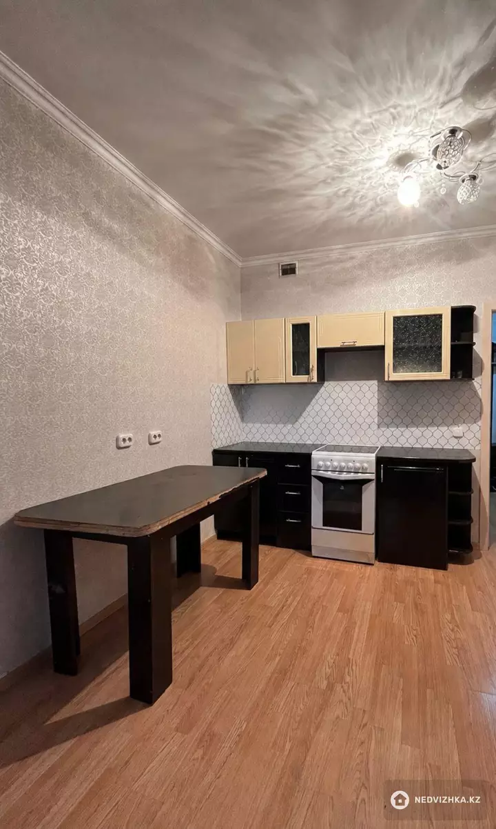 1-комнатная квартира, этаж 9 из 18, 33 м², фотография 5