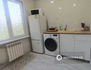 1-комнатная квартира, этаж 3 из 5, 35 м², По часам, миниатюра 3