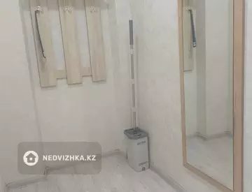 1-комнатная квартира, этаж 3 из 5, 35 м², По часам, миниатюра 6