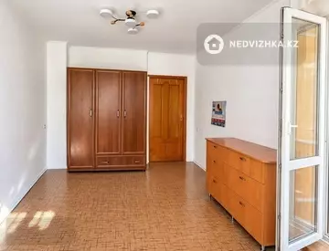 2-комнатная квартира, этаж 2 из 5, 51 м², миниатюра 1