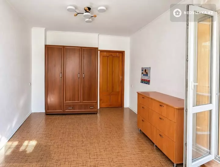 2-комнатная квартира, этаж 2 из 5, 51 м²