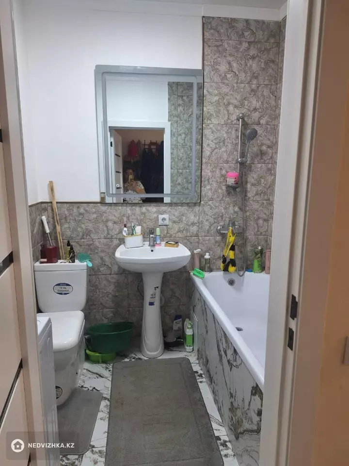 1-комнатная квартира, этаж 3 из 5, 30 м², фотография 3