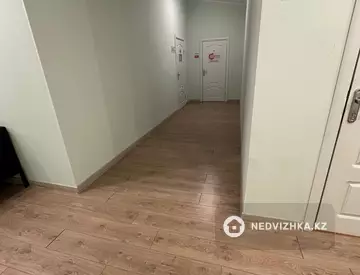 Медцентр, этаж 1 из 3, 560 м², миниатюра 8