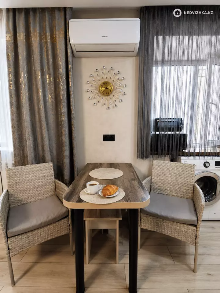 3-комнатная квартира, этаж 1 из 5, 48 м², Посуточно, фотография 4