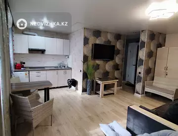 3-комнатная квартира, этаж 1 из 5, 48 м², Посуточно, миниатюра 6